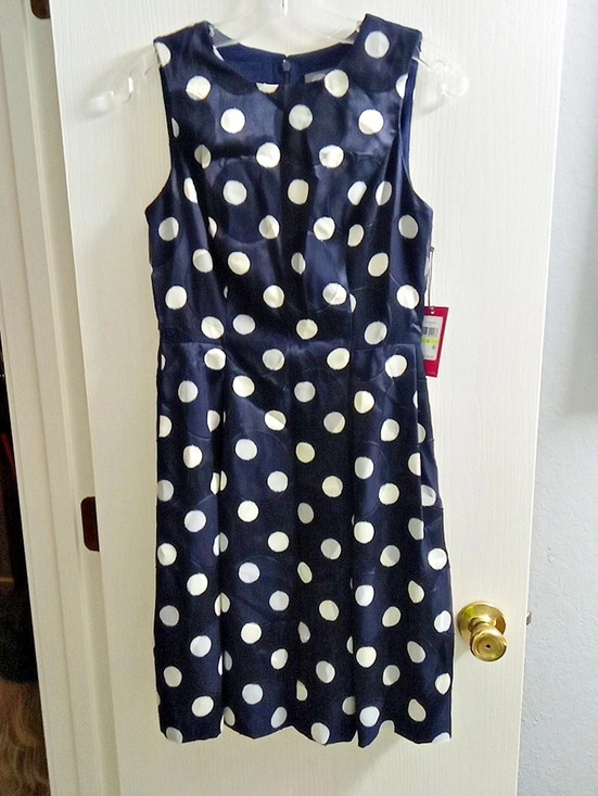 Vince Camuto Dresses & Skirts - Vince Camuto Polka Dot Mini Dress in Blue & White